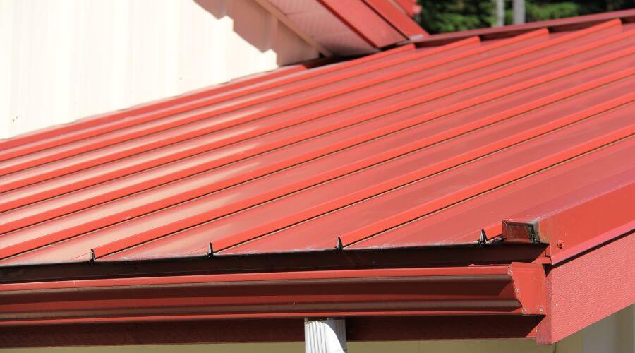 Professional metal roof installation in Golden Valley, AZ